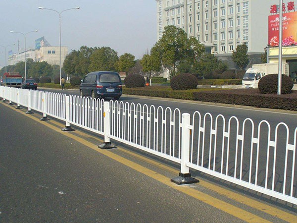 市政道路護(hù)欄 市政道路護(hù)欄
